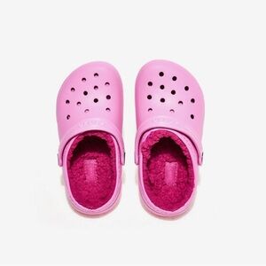 Crocs Kids Classic Lined Clogs in Taffy Pink 8T